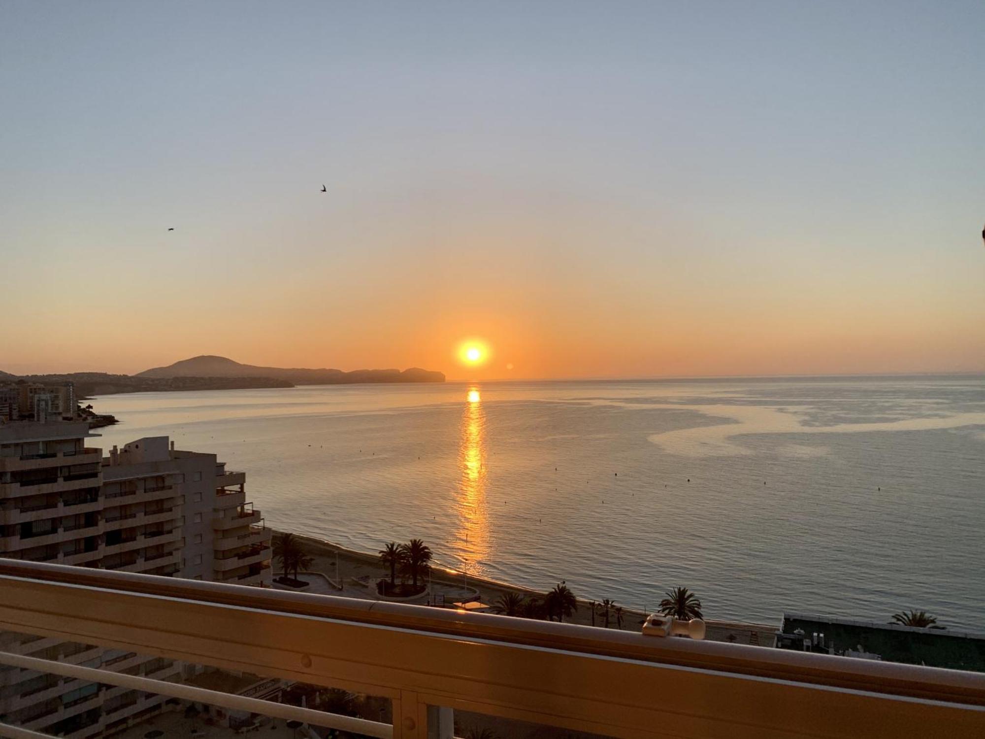 Apolo 16 Impresionantes Vistas Piso 14 Sobre El Mar. Top. Calpe Kültér fotó